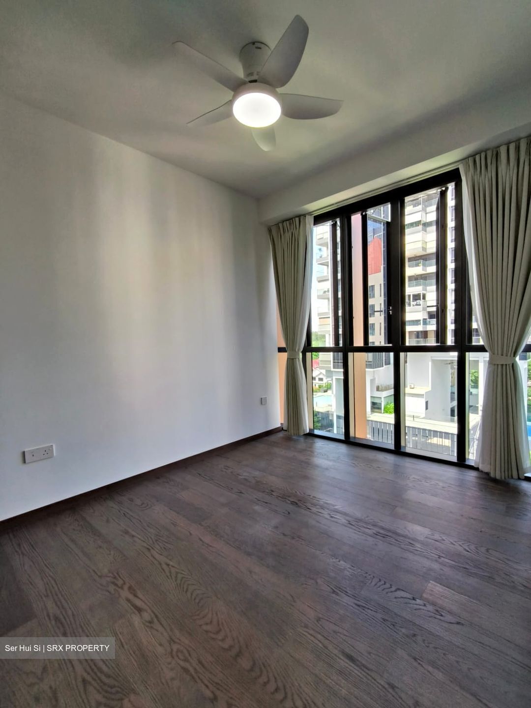 Liv @ Mb (D15), Condominium #558789901